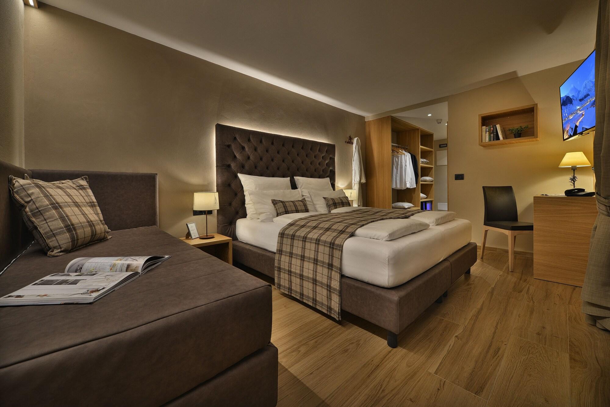 Hotel Margherita ลีวินโญ ภายนอก รูปภาพ